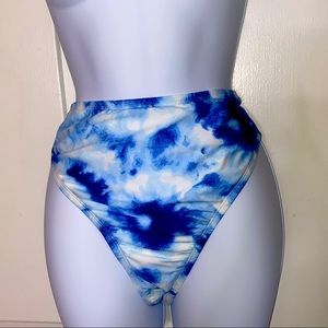 Brand New Never worn Free Press Blue & White Tie Dye High Leg & Waist Size LG